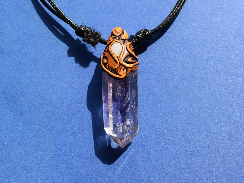 Schamanen Dow Meisterkristall mit Amethyst Schamanen Dow Meisterkristall mit Amethyst